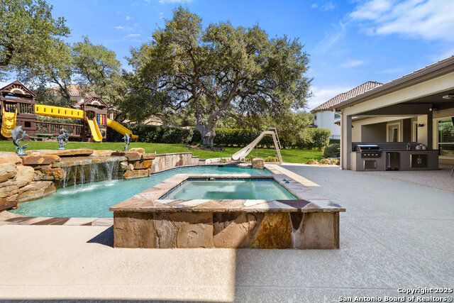 Image 50 of 57 For 6335 Malaga Way
