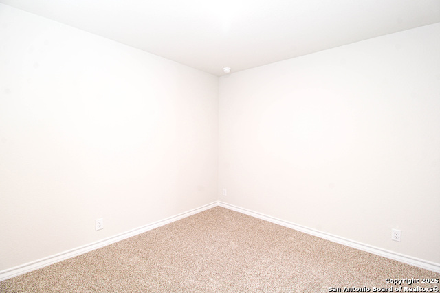 Image 13 of 39 For 21143 Gravel Keep