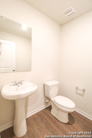 Image 14 of 39 For 21143 Gravel Keep