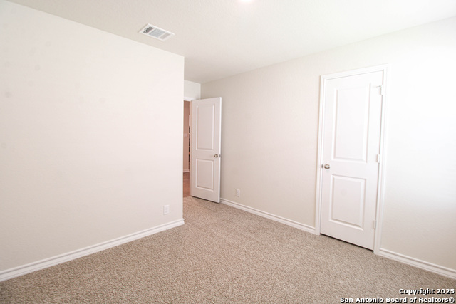 Image 15 of 39 For 21143 Gravel Keep