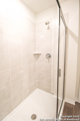 Image 26 of 39 For 21143 Gravel Keep