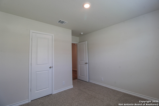 Image 3 of 39 For 21143 Gravel Keep