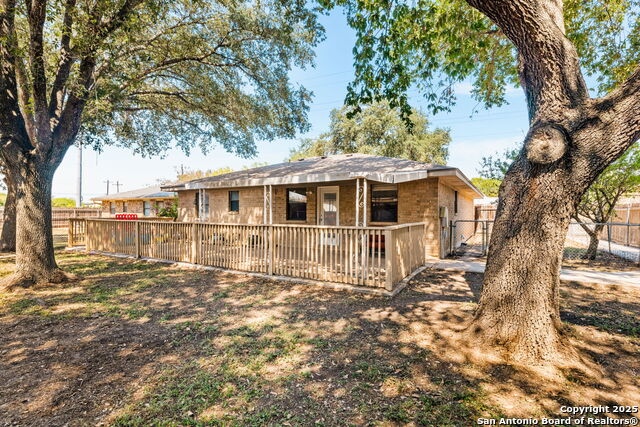 Image 25 of 30 For 140 Buffalo  