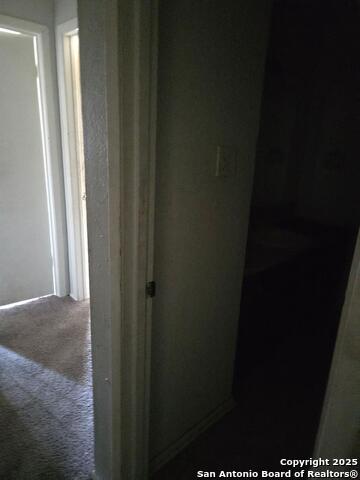 Image 8 of 9 For 4504 Hunt Cir