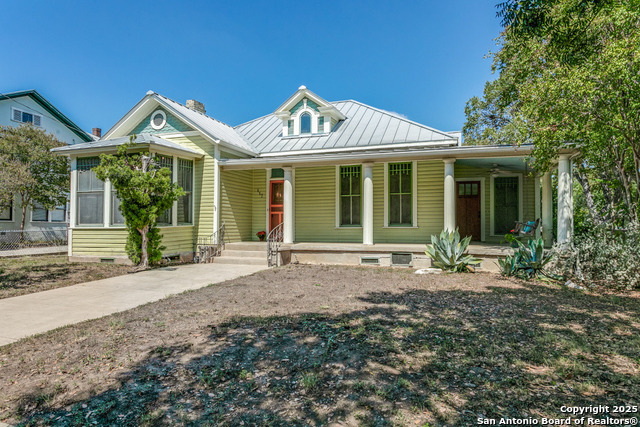 Details for 117 Woodlawn W, San Antonio, TX 78212
