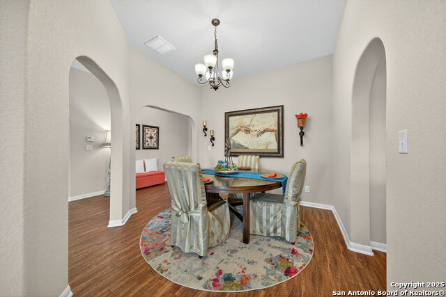 Image 17 of 35 For 423 Prairie Tea Lane