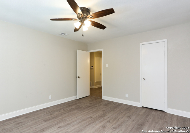 Image 14 of 17 For 14310 Briartrail