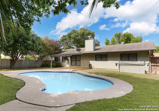 Image 16 of 17 For 14310 Briartrail