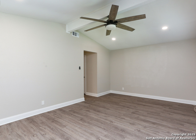 Image 9 of 17 For 14310 Briartrail