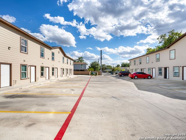 Listing photo id 9 for 7302 Mary Abbott