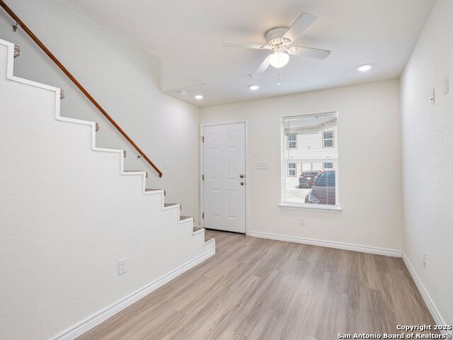 Listing photo id 11 for 7302 Mary Abbott