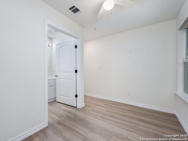 Listing photo id 28 for 7302 Mary Abbott