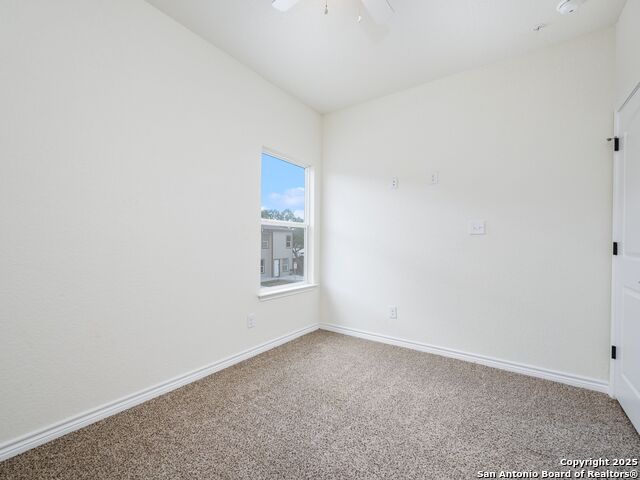 Listing photo id 31 for 7302 Mary Abbott
