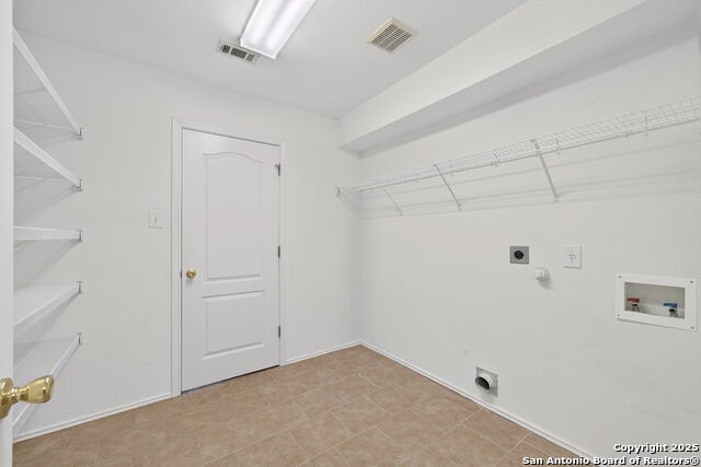 Listing photo id 24 for 462 Bobcat Hollow