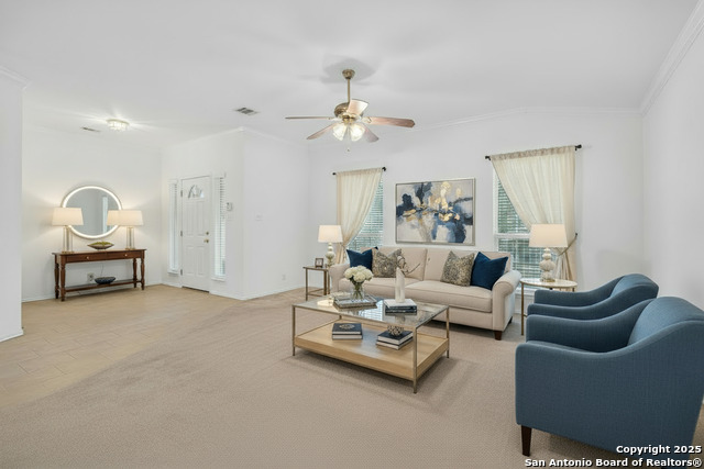 Listing photo id 5 for 462 Bobcat Hollow