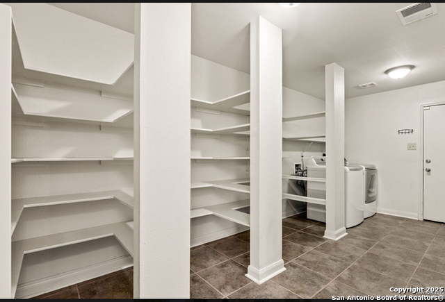 Image 11 of 23 For 115 Newrock