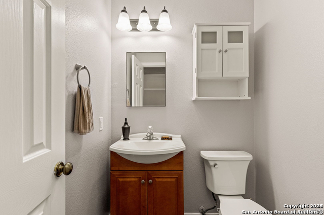 Image 12 of 23 For 115 Newrock