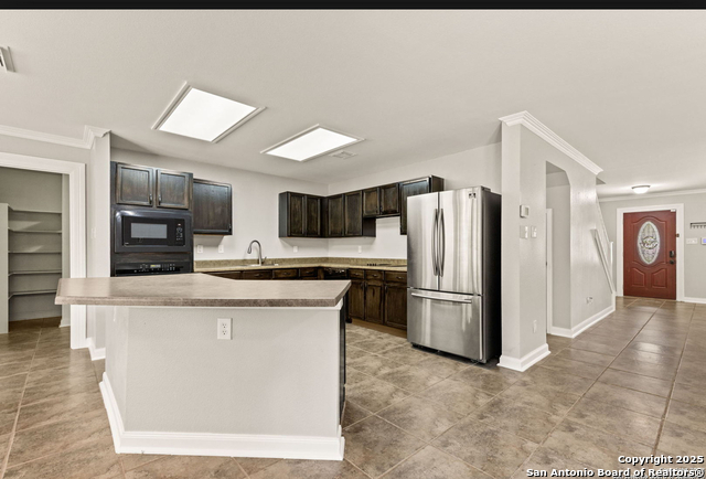 Image 8 of 23 For 115 Newrock