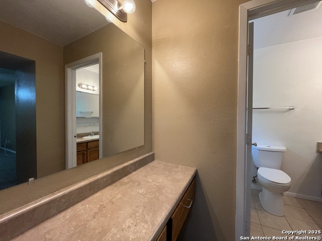 Image 21 of 33 For 2802 Lasses Blvd  42