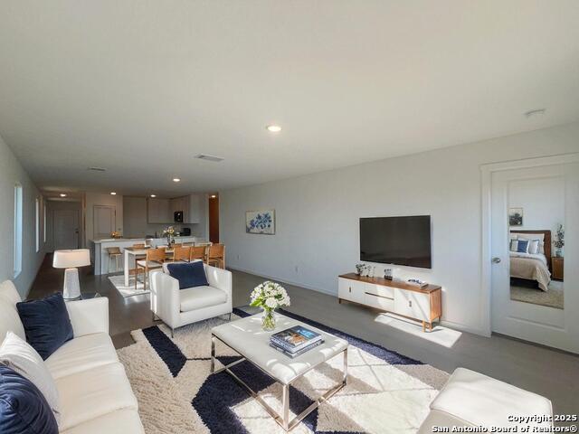 Listing photo id 1 for 1922 Musk Rose