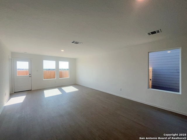 Listing photo id 7 for 1922 Musk Rose