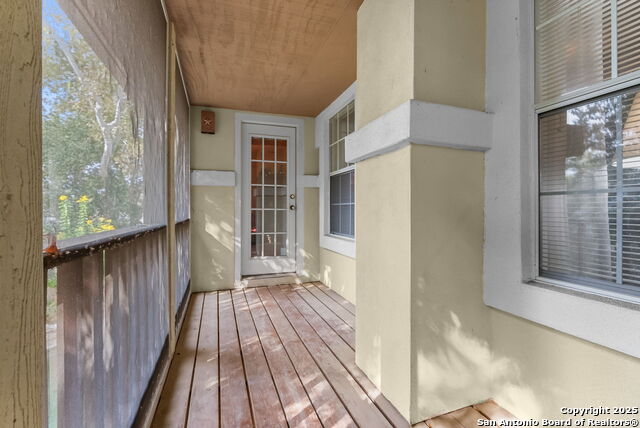 Image 27 of 42 For 141 Hollywood