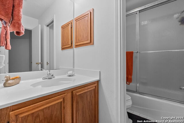 Image 32 of 42 For 141 Hollywood