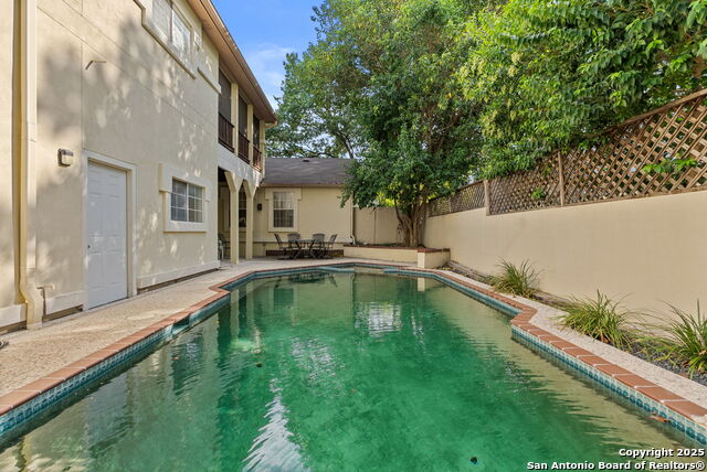 Image 39 of 42 For 141 Hollywood