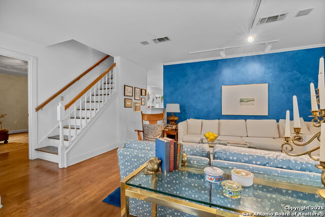 Image 6 of 42 For 141 Hollywood