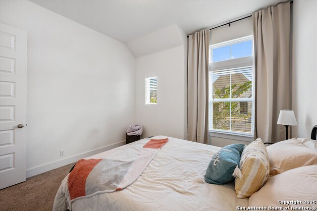 Image 14 of 31 For 411 Aurora Basin