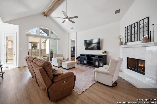 Image 5 of 31 For 411 Aurora Basin