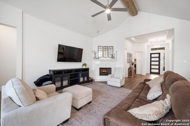 Image 7 of 31 For 411 Aurora Basin