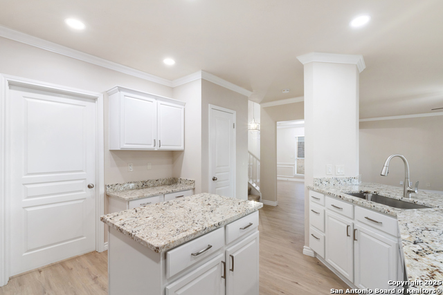Listing photo id 17 for 2580 Cove Trail