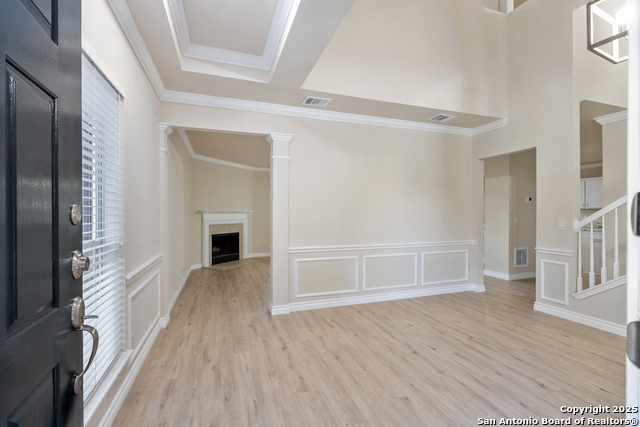 Listing photo id 7 for 2580 Cove Trail