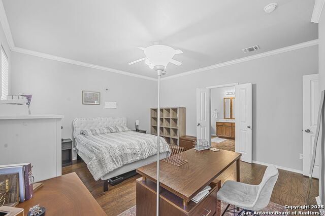 Image 36 of 50 For 834 Point Crossing