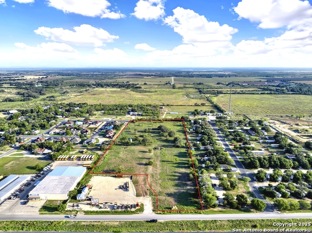 Details for 146 18th  , Hondo, TX 78861