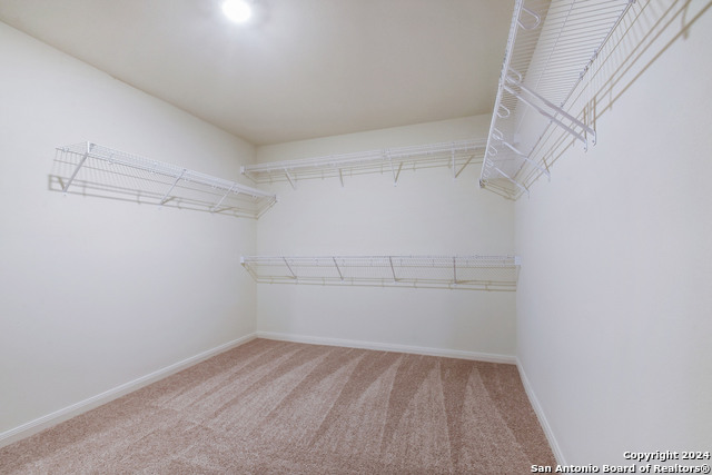 Image 13 of 28 For 14914 Telfaire Meadow