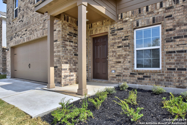 Image 3 of 28 For 14914 Telfaire Meadow