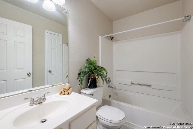 Image 19 of 24 For 1502 Coral Bay