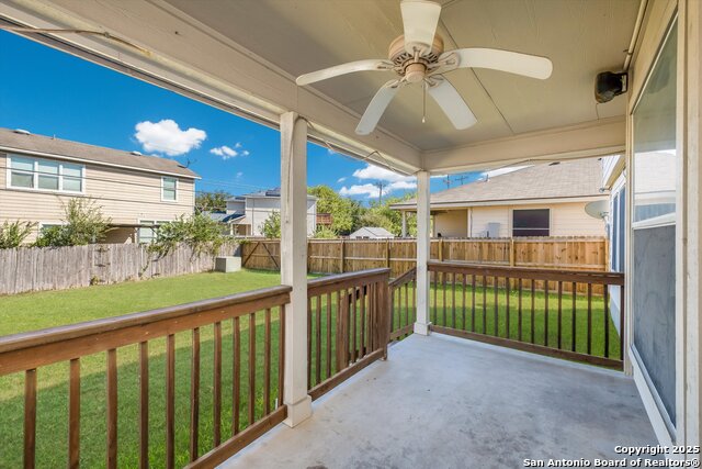 Image 21 of 24 For 1502 Coral Bay