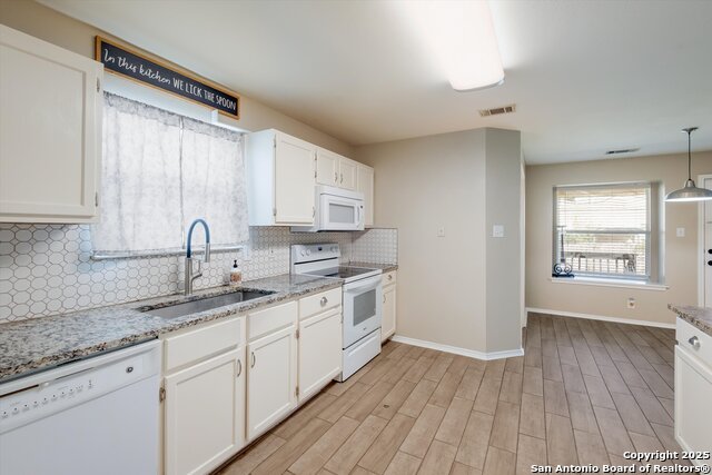 Image 8 of 24 For 1502 Coral Bay