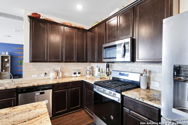 Image 14 of 31 For 10614 Rosalina Loop