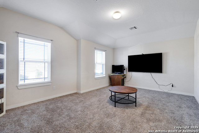 Image 19 of 31 For 10614 Rosalina Loop