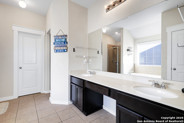 Image 22 of 31 For 10614 Rosalina Loop