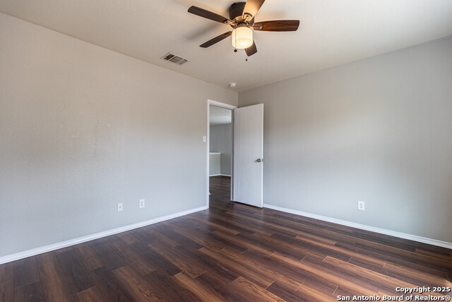 Image 17 of 32 For 9662 Acadian