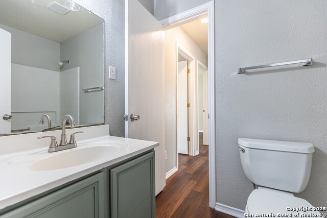 Image 25 of 32 For 9662 Acadian