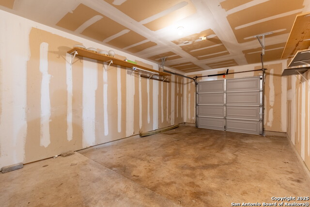 Image 27 of 32 For 9662 Acadian