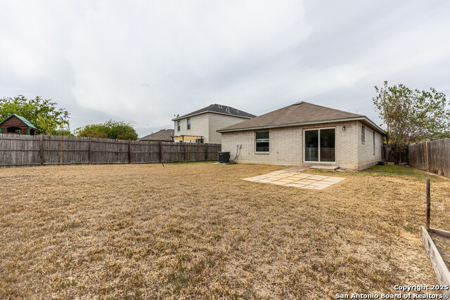 Image 29 of 32 For 9662 Acadian