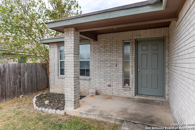 Image 4 of 32 For 9662 Acadian