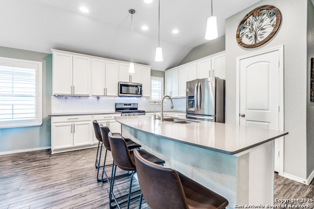 Image 13 of 46 For 11820 Bloom Bend